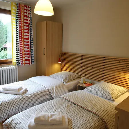 Bed & Breakfast Chalet Les Pelerins 2*