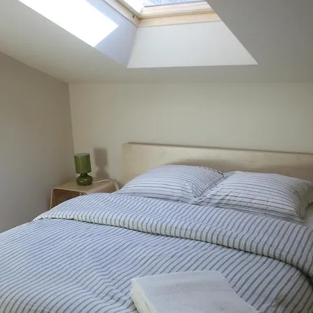 Bed & Breakfast Chalet Les Pelerins